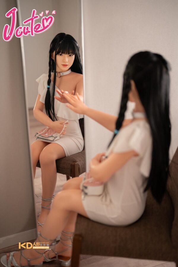 Jcute 萌咲 133cm 植髮款 平胸蘿莉矽膠娃娃 單肩白裙