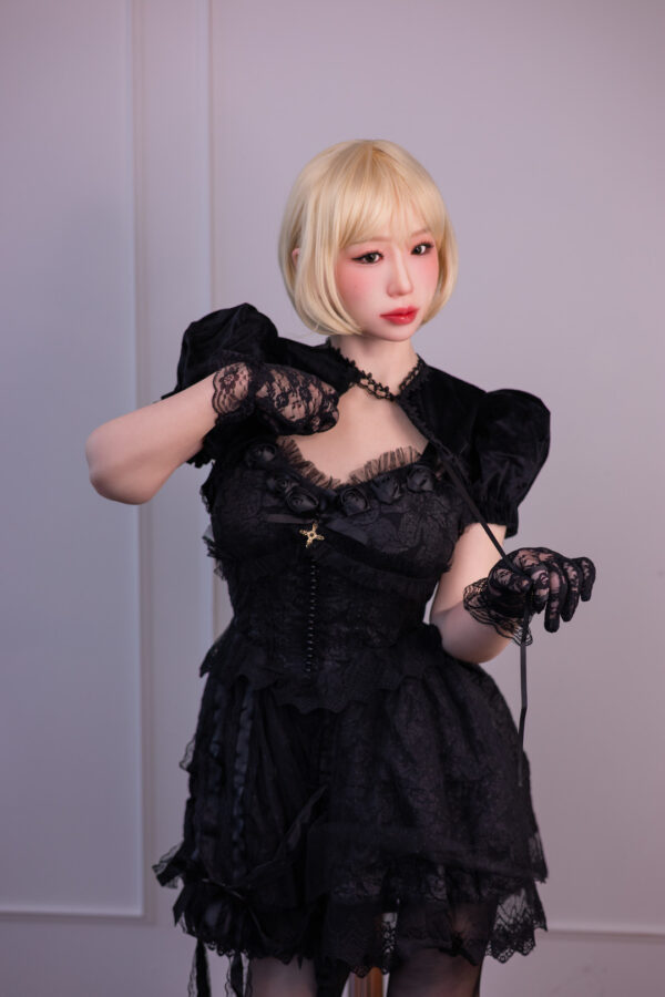 搶先預購！韓流來襲！ K-Diva 全新K-pop女團 頭身一體 Suzy秀芝
