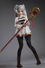 Bcdoll NS146cm N02A 送杖的芙莉蓮(frieren) COS 全矽膠實體娃娃 送大全套衣服再送你杖哦!：圖片 7