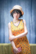 Jcute 咲良 (さくら) 153cm 頭身一體矽膠娃娃 黃色碎花連身裙：圖片 2