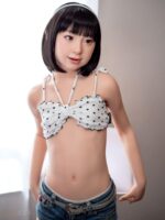 Jcute 琉華 133cm 平胸蘿莉矽膠娃娃 波點上衣