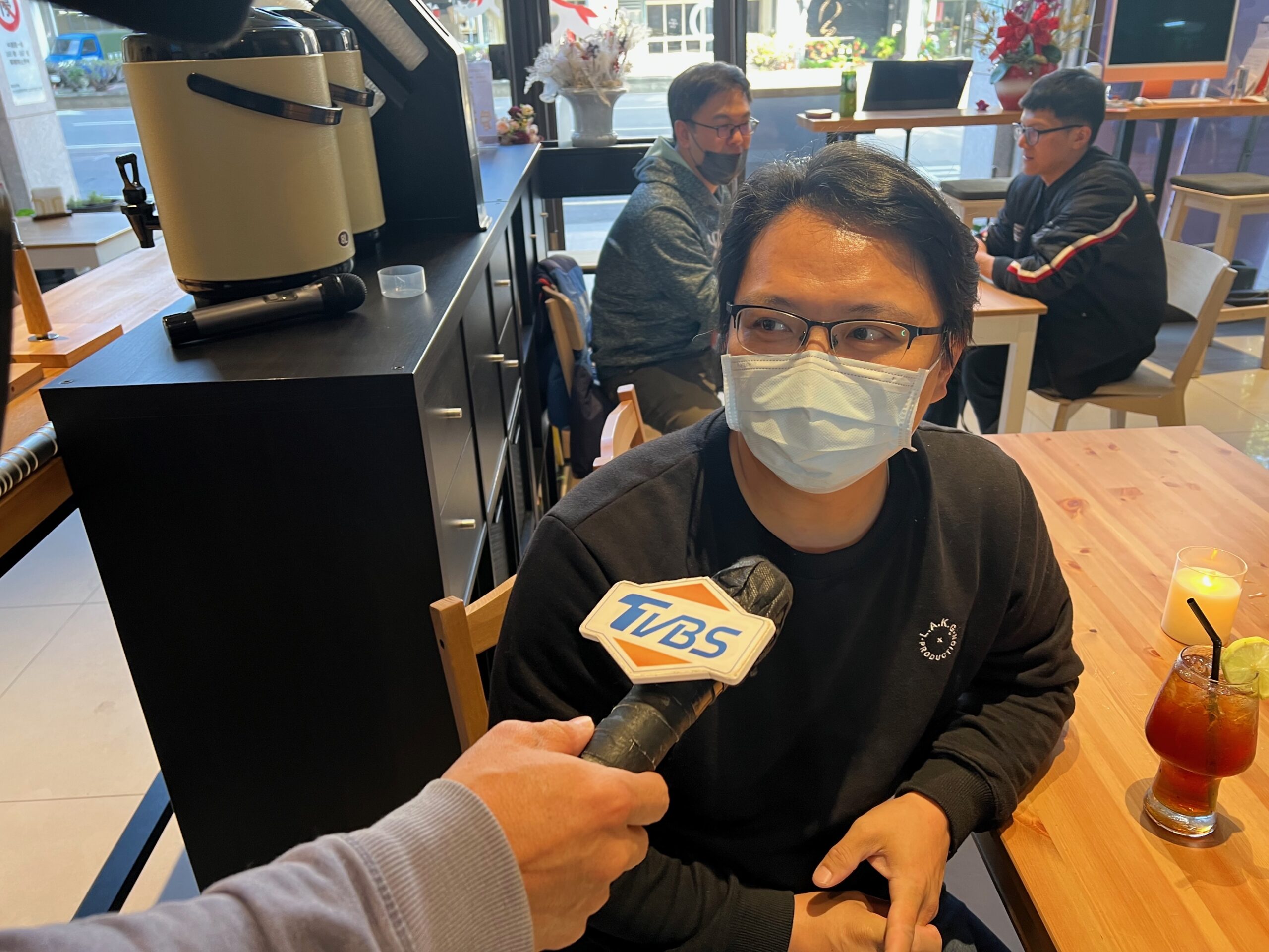 KD 人形美術館接受 TVBS 新聞現場訪問